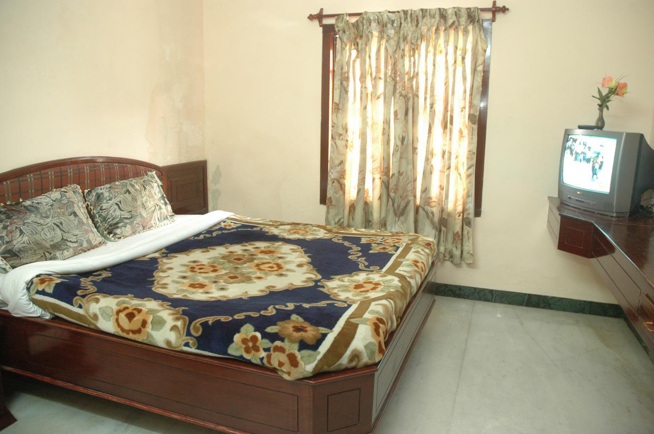 Parvathi Residency Hotel Nagercoil Exterior photo