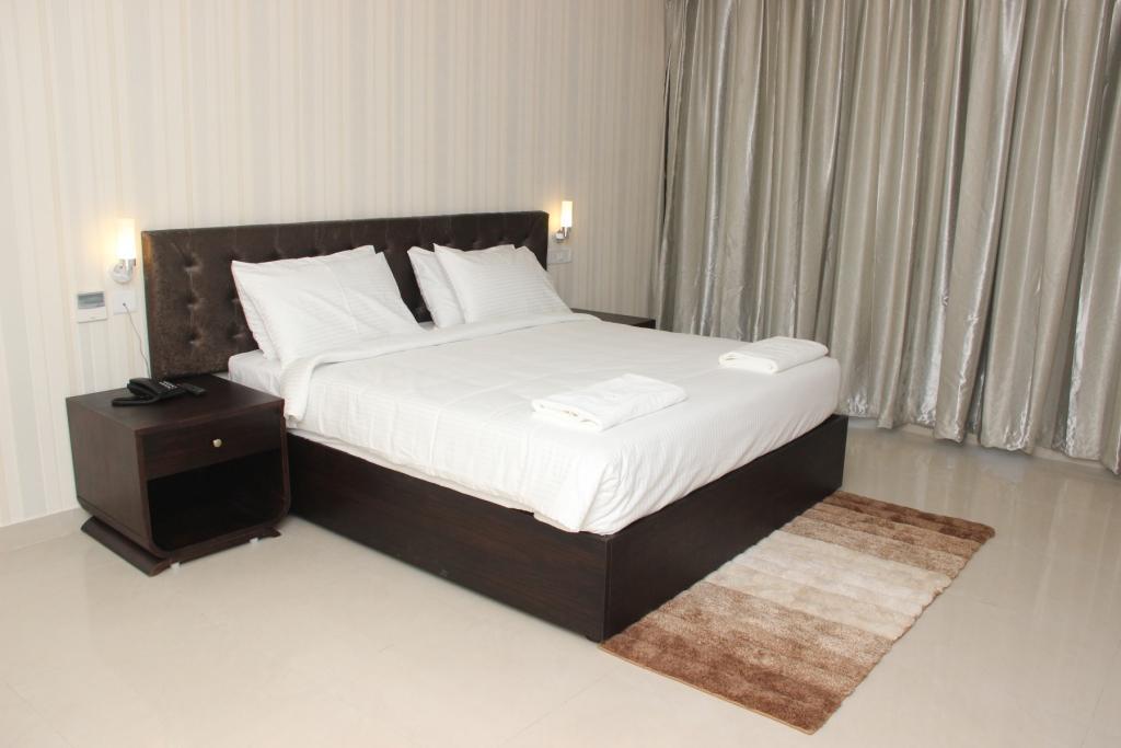 Parvathi Residency Hotel Nagercoil Exterior photo